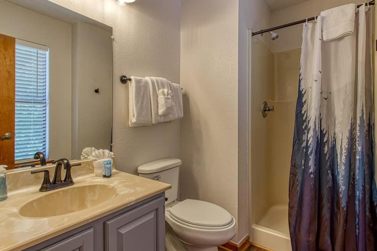 Pinecrest Townhomes-1King-2Queen Unit-Renovated Pigeon Forge Exteriör bild